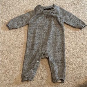 Baby gap knit one piece
